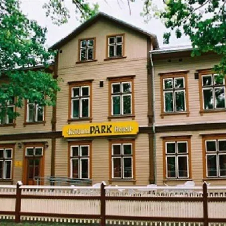 فندق Koidulapark 2*