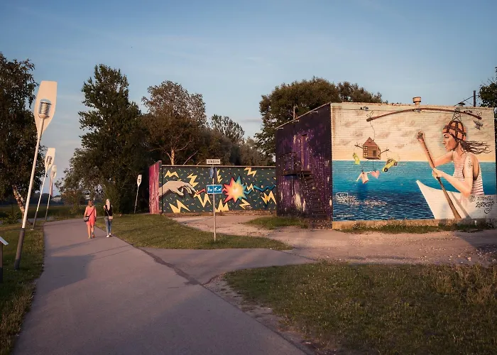 Hotel Koidulapark 2*