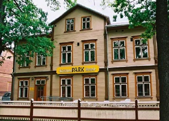 Hotel Koidulapark 2*